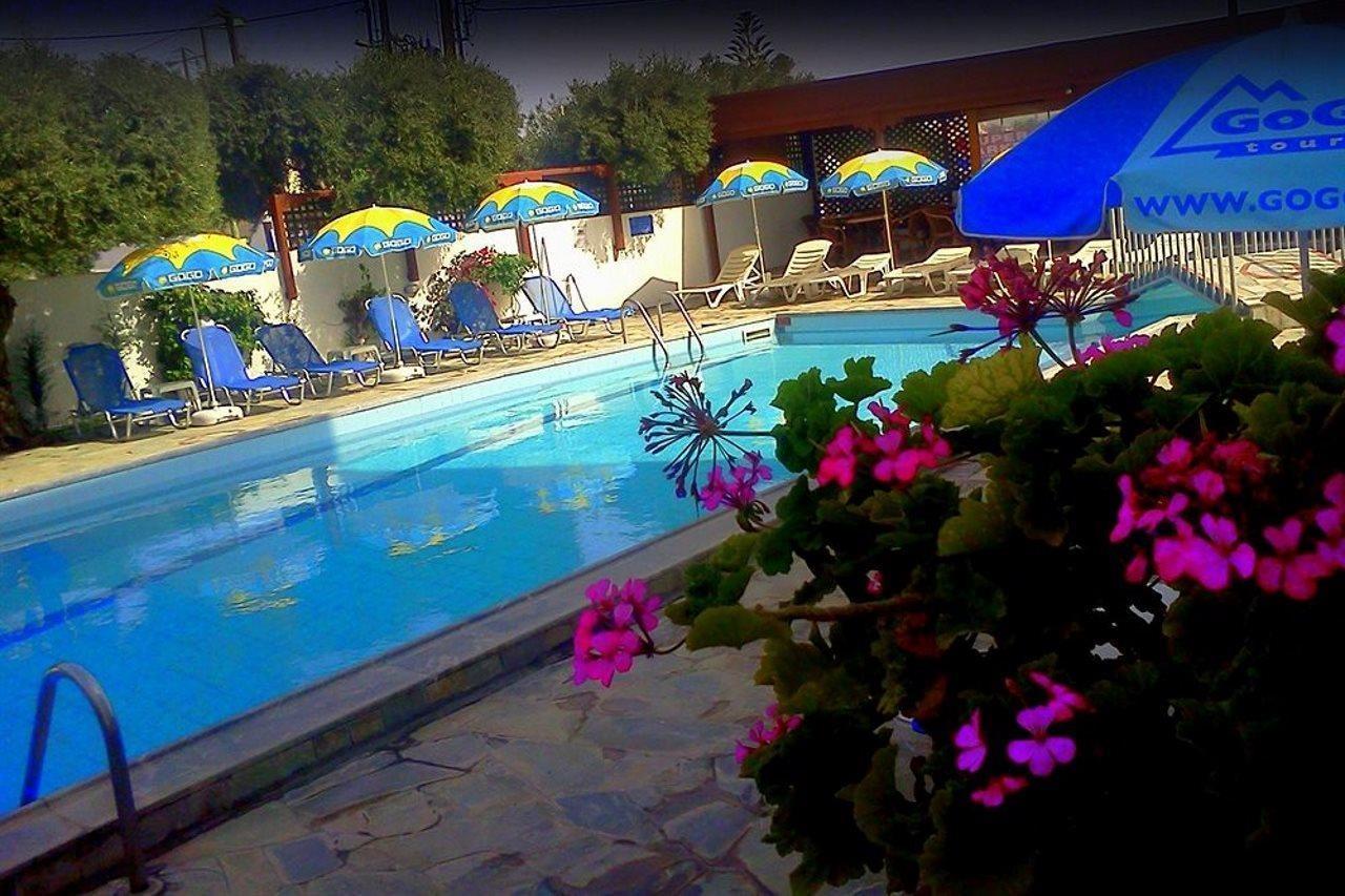 Krits Hotel Hersonissos  Exteriör bild
