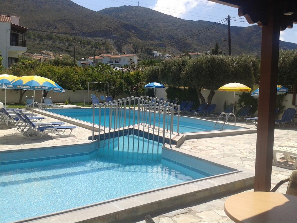 Krits Hotel Hersonissos  Exteriör bild