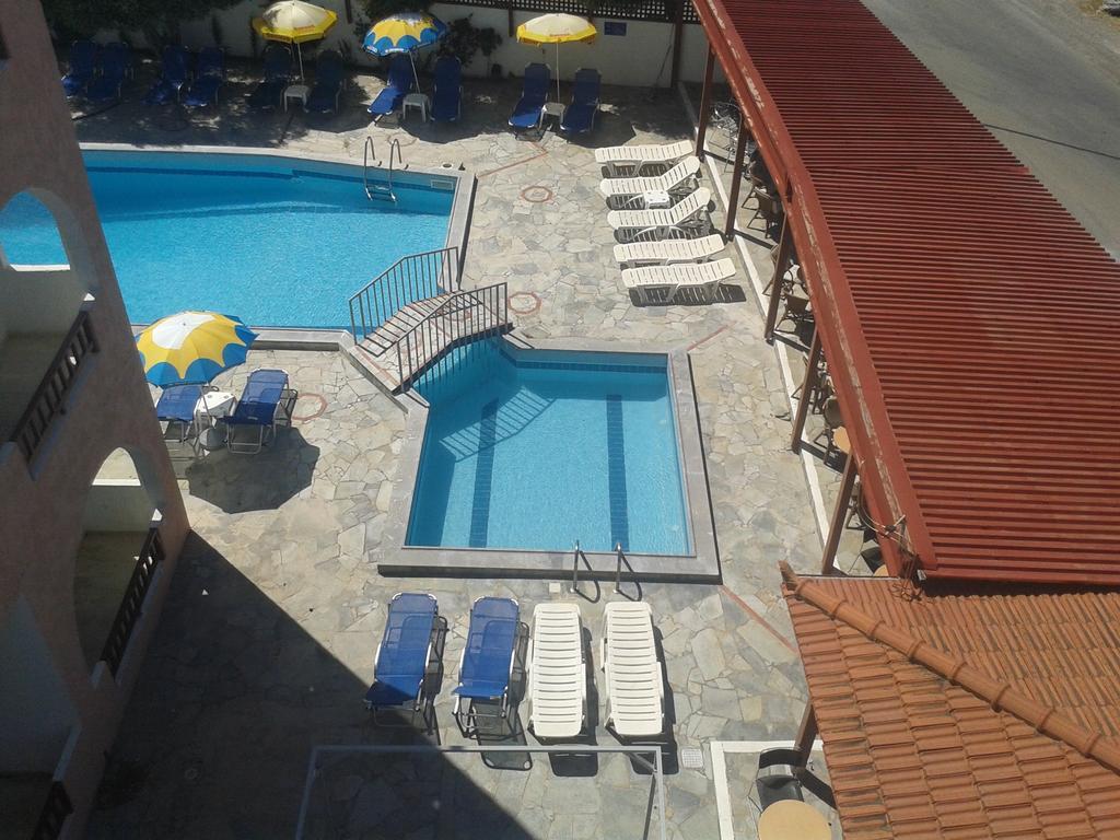 Krits Hotel Hersonissos  Exteriör bild